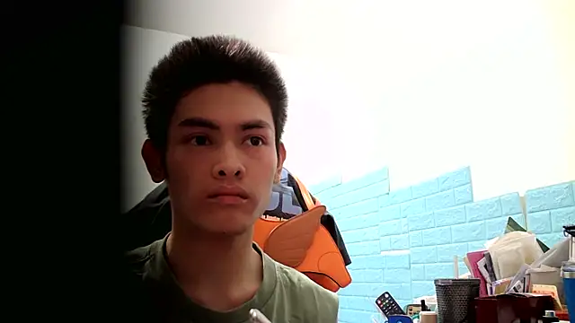 Snapshot of thisisbook_223 chatting on 01/13/26, 01:05 thisisbook 223 online show from 01/13/26, 01:05