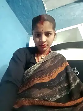 Snapshot of Nisha_Cute chatting on 10/08/25, 06:22 Nisha Cute online show from 10/08/25, 06:22