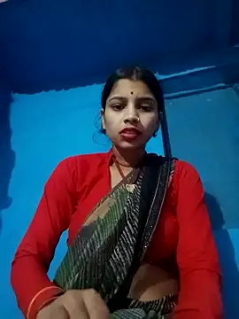 Snapshot of Nisha_Cute chatting on 10/18/25, 07:03 Nisha Cute online show from 10/18/25, 07:03