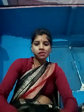 Snapshot of Nisha_Cute chatting on 05/01/26, 11:04 Nisha Cute online show from 05/01/26, 11:04