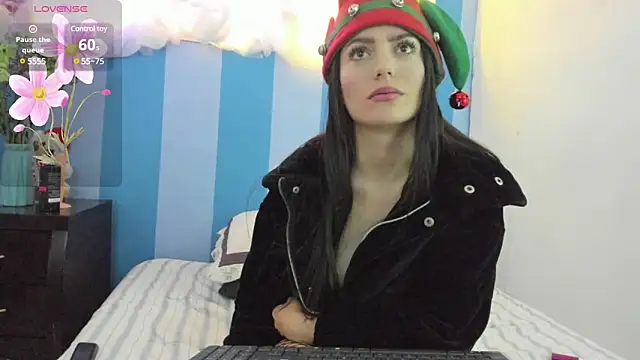 Snapshot of britny_clouds chatting on 12/04/24, 03:10 britny clouds online show from 12/04/24, 03:10