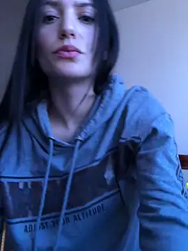 Snapshot of britny_clouds chatting on 02/28/25, 08:39 britny clouds online show from 02/28/25, 08:39