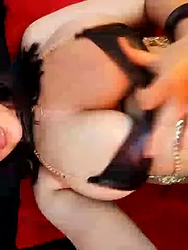 Snapshot of Nafas135 chatting on 01/30/25, 02:49 Nafas135 online show from 01/30/25, 02:49