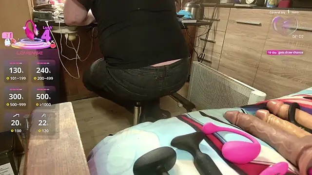 misteryman1956 online show from 11/04/25, 09:58