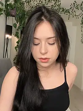 Snapshot of _SweetCandyy chatting on 12/15/24, 05:31  SweetCandyy online show from 12/15/24, 05:31