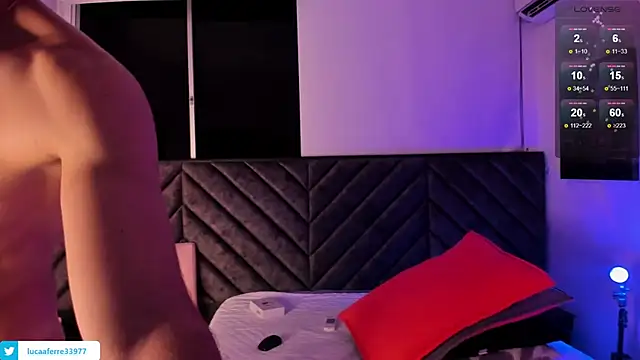 Snapshot of Luca_ferrer_ chatting on 12/09/24, 06:23 Luca ferrer online show from 12/09/24, 06:23