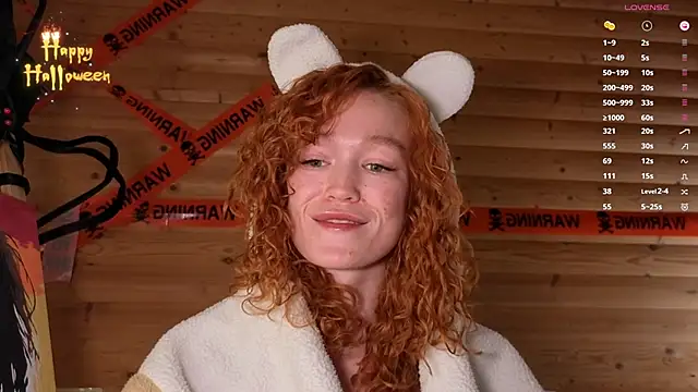 such juicee online show from 10/31/25, 07:59