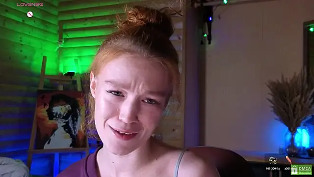 such juicee online show from 11/22/25, 06:34