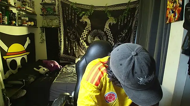 Snapshot of kairozz chatting on 06/15/26, 05:37 kairozz online show from 06/15/26, 05:37