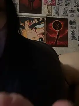 Snapshot of Pepe-pupu chatting on 11/15/25, 11:40 Pepe-pupu online show from 11/15/25, 11:40