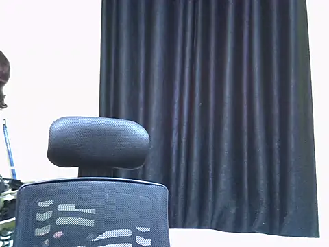 Snapshot of Horny-slut_ chatting on 10/30/25, 09:22 Horny-slut online show from 10/30/25, 09:22