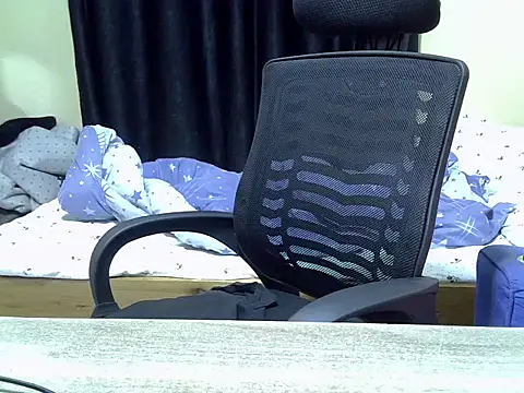 Snapshot of Horny-slut_ chatting on 01/16/26, 08:57 Horny-slut online show from 01/16/26, 08:57