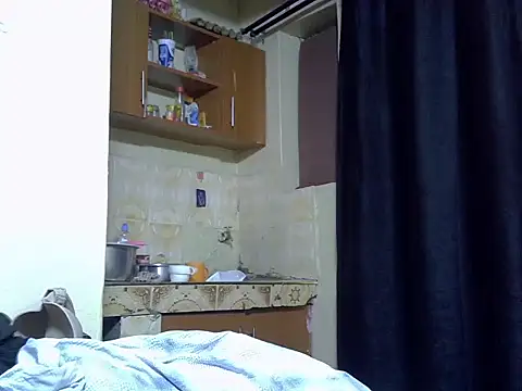 Horny-slut  online show from 03/26/26, 05:51