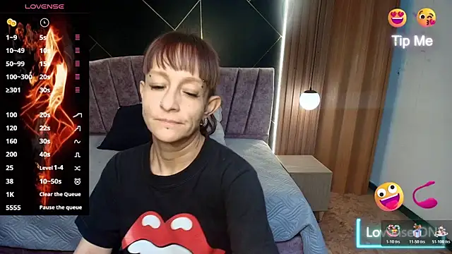 Snapshot of NatashaMason_ chatting on 06/10/26, 07:35 NatashaMason online show from 06/10/26, 07:35