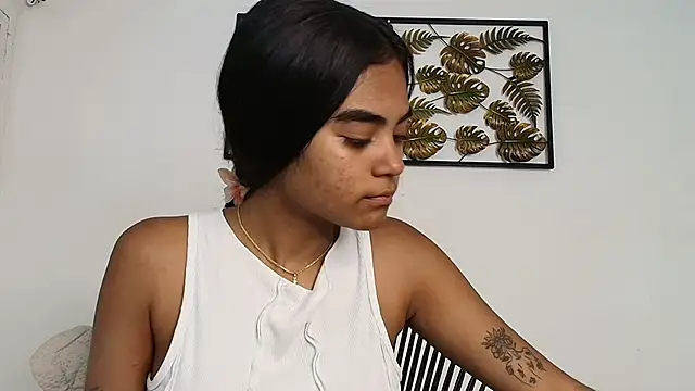 julieta aguilar1 online show from 10/05/25, 07:23