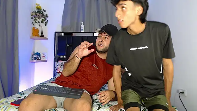 Snapshot of Valerio_22 chatting on 03/09/26, 12:58 Valerio 22 online show from 03/09/26, 12:58