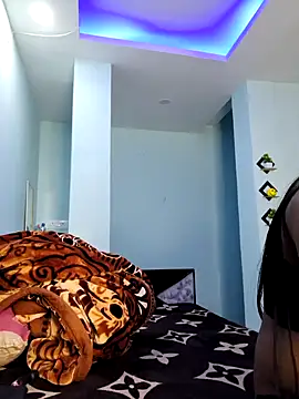 Snapshot of royaldoll-143 chatting on 01/14/25, 03:26 royaldoll-143 online show from 01/14/25, 03:26