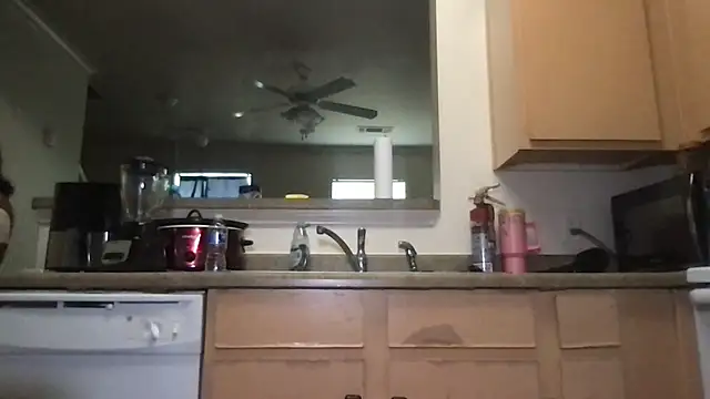 bambinokitt3n online show from 03/16/26, 08:02