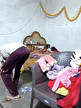 Lily Baby  online show from 12/21/25, 06:20