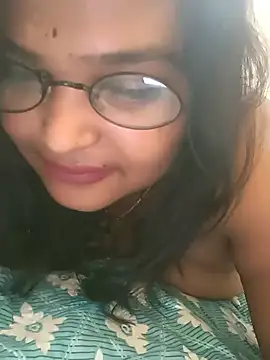 Snapshot of Ashwini_Gowda_91 chatting on 12/08/24, 12:30 Ashwini Gowda 91 online show from 12/08/24, 12:30