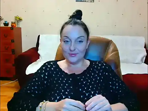 Alice3694 online show from 10/27/25, 04:05