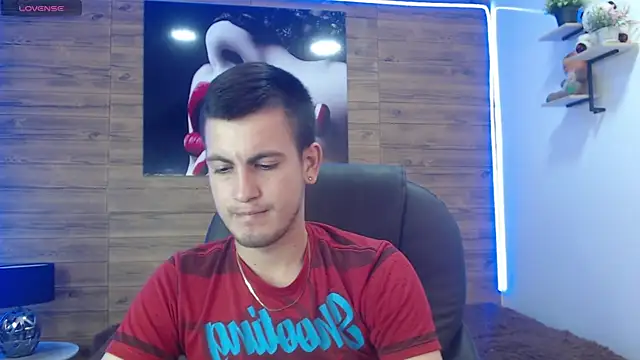 Snapshot of Cerokershelby chatting on 03/11/25, 06:43 Cerokershelby online show from 03/11/25, 06:43