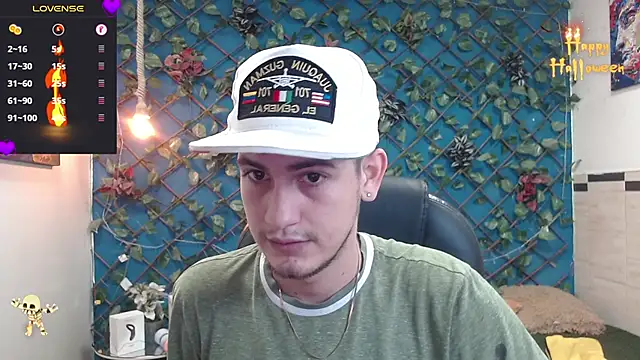 Snapshot of Cerokershelby chatting on 12/02/25, 11:48 Cerokershelby online show from 12/02/25, 11:48