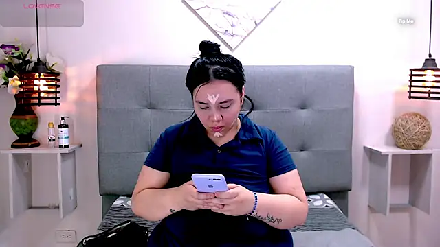 Snapshot of Cheelsea_ chatting on 02/04/25, 03:54 Cheelsea  online show from 02/04/25, 03:54