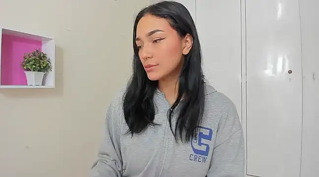 ASIAM BRUNET online show from 02/25/25, 12:55