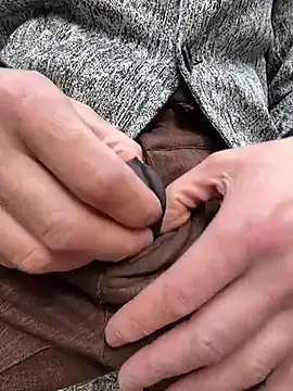 Hideen-real-face online show from 02/23/26, 04:54