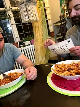 Snapshot of lextalon chatting on 12/02/24, 10:34 lextalon online show from 12/02/24, 10:34