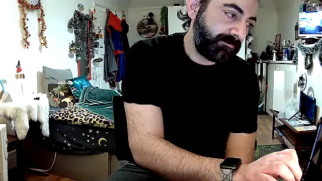 Snapshot of lextalon chatting on 12/18/24, 10:46 lextalon online show from 12/18/24, 10:46