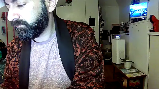 Snapshot of lextalon chatting on 01/22/25, 02:48 lextalon online show from 01/22/25, 02:48