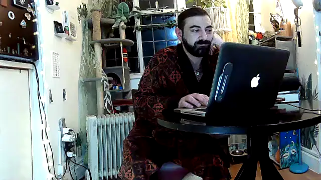 Snapshot of lextalon chatting on 02/15/25, 10:52 lextalon online show from 02/15/25, 10:52