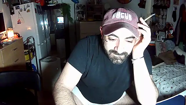 Snapshot of lextalon chatting on 10/13/25, 01:38 lextalon online show from 10/13/25, 01:38