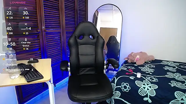 Snapshot of karoll_marquez chatting on 02/21/25, 12:16 karoll marquez online show from 02/21/25, 12:16