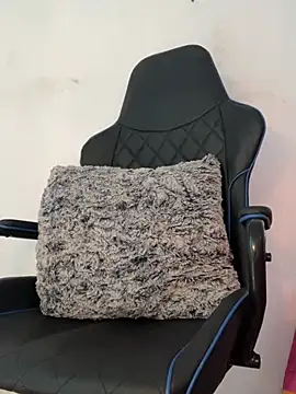 KristalJem online show from 04/18/26, 07:58