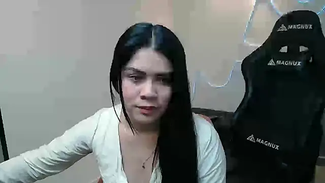 Snapshot of team_dinamite69 chatting on 01/20/25, 02:14 team dinamite69 online show from 01/20/25, 02:14