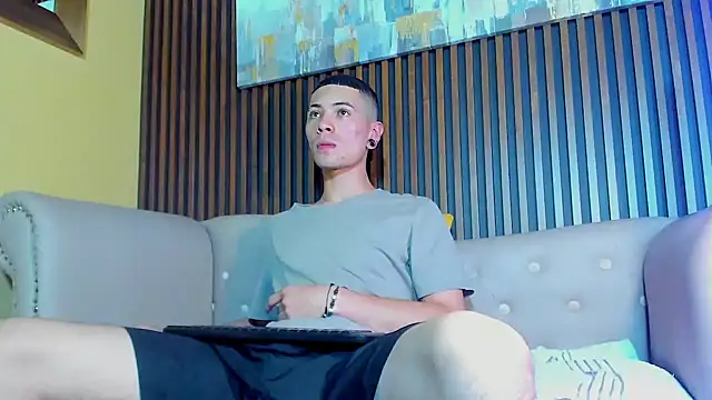 Jefer rick  online show from 03/02/25, 02:08