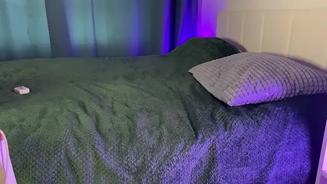 emmsee online show from 11/26/25, 11:11