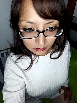 Snapshot of chicafresaxx chatting on 12/26/24, 02:16 chicafresaxx online show from 12/26/24, 02:16