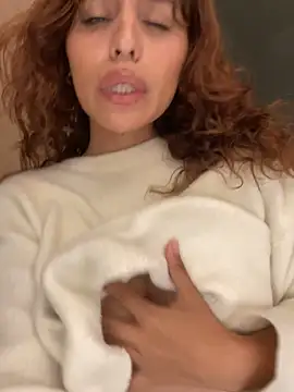 Katee Jones online show from 12/19/25, 11:01