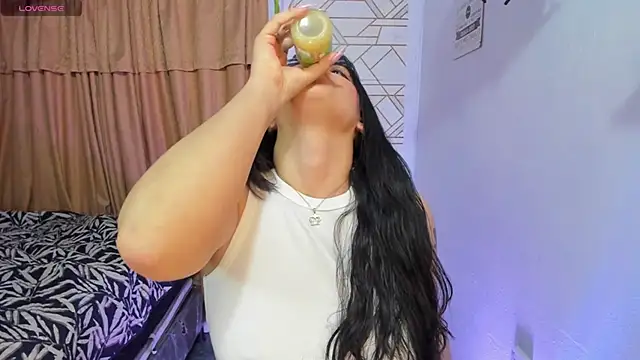  laina  online show from 03/15/25, 06:25