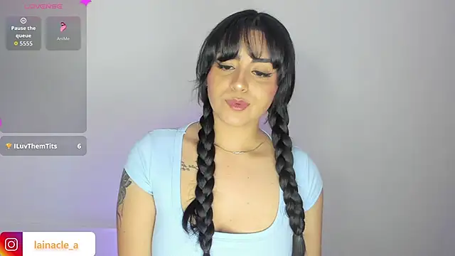  laina  online show from 09/14/25, 04:00