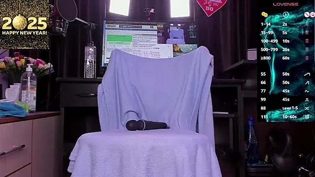 Raissa sky26 online show from 01/03/25, 02:43