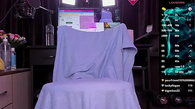 Raissa sky26 online show from 02/12/25, 09:52