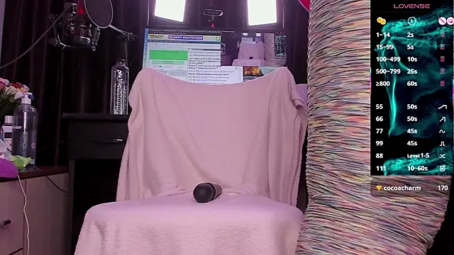 Raissa sky26 online show from 03/12/25, 03:57