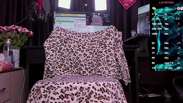 Raissa sky26 online show from 11/07/25, 03:39