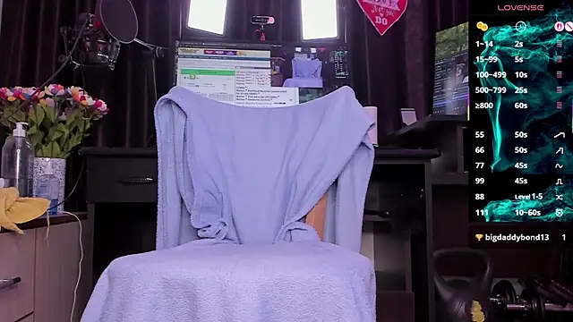 Raissa sky26 online show from 04/11/26, 02:49