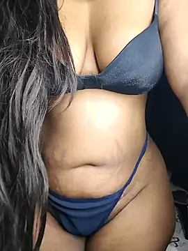 Snapshot of susmithasushi81 chatting on 03/26/26, 08:58 susmithasushi81 online show from 03/26/26, 08:58